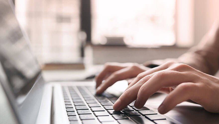 What is content bingeing and how can B2B marketers prepare for it?